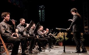La Cobla Sant Jordi interpreta les sardanes inèdites de Juli Garreta al Festival de Porta Ferrada